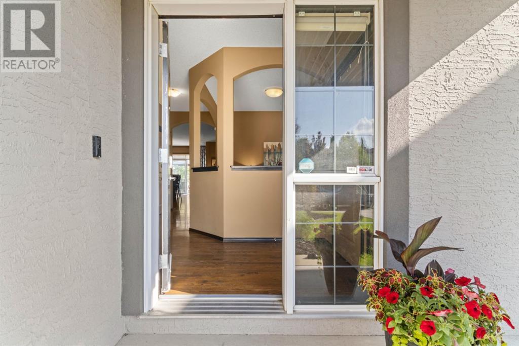 106 Chapalina Rise Se, Calgary, Alberta  T2X 3Y4 - Photo 3 - A2228228