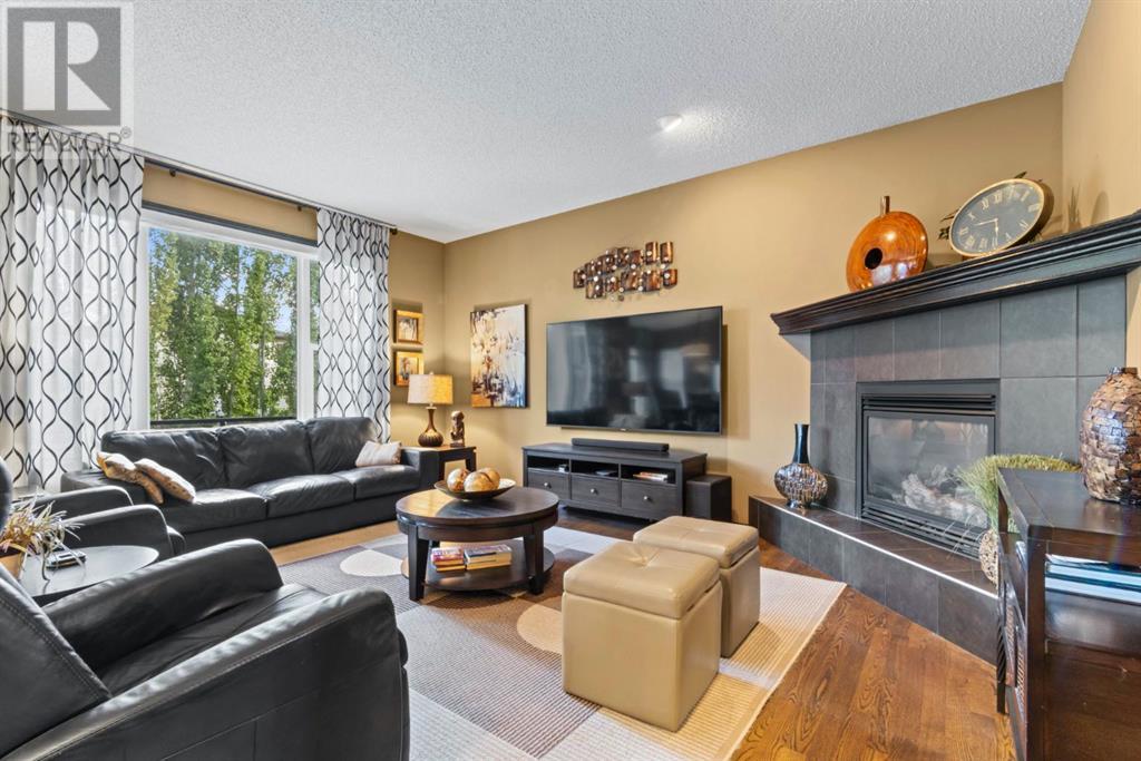106 Chapalina Rise Se, Calgary, Alberta  T2X 3Y4 - Photo 9 - A2228228