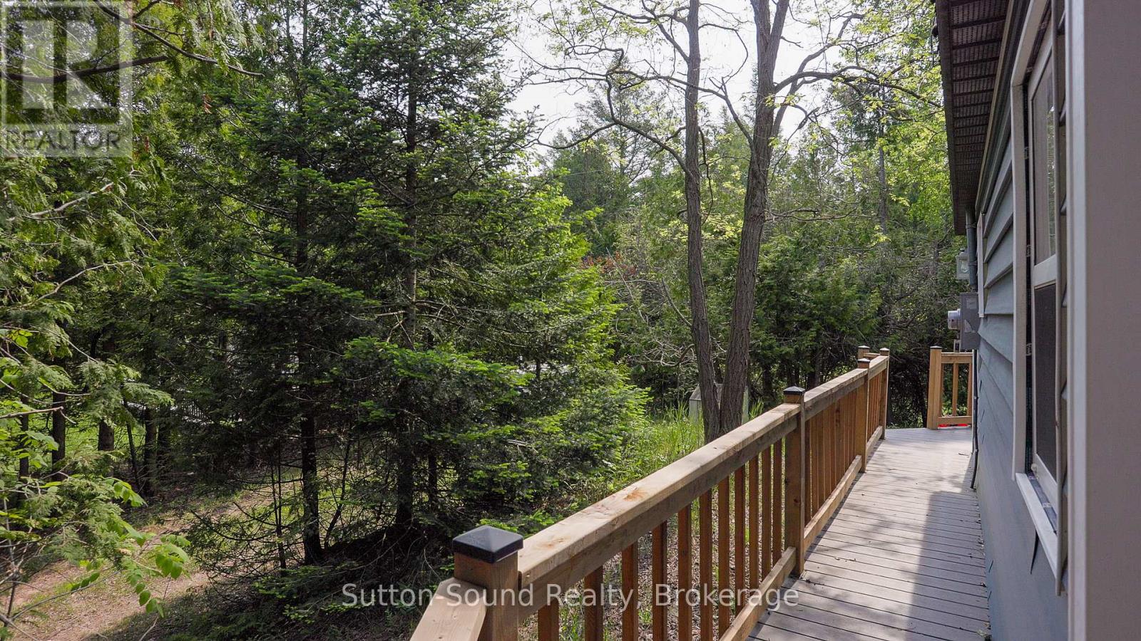 1055 2nd Avenue S, Native Leased Lands, Ontario  N0H 2G0 - Photo 36 - X12203867