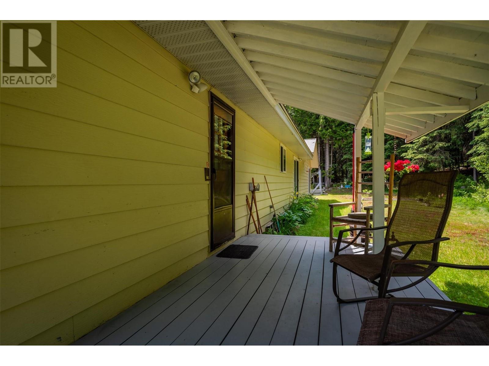 125 Beavervale Road, Ross Spur, British Columbia  V0G 1L1 - Photo 3 - 10351040
