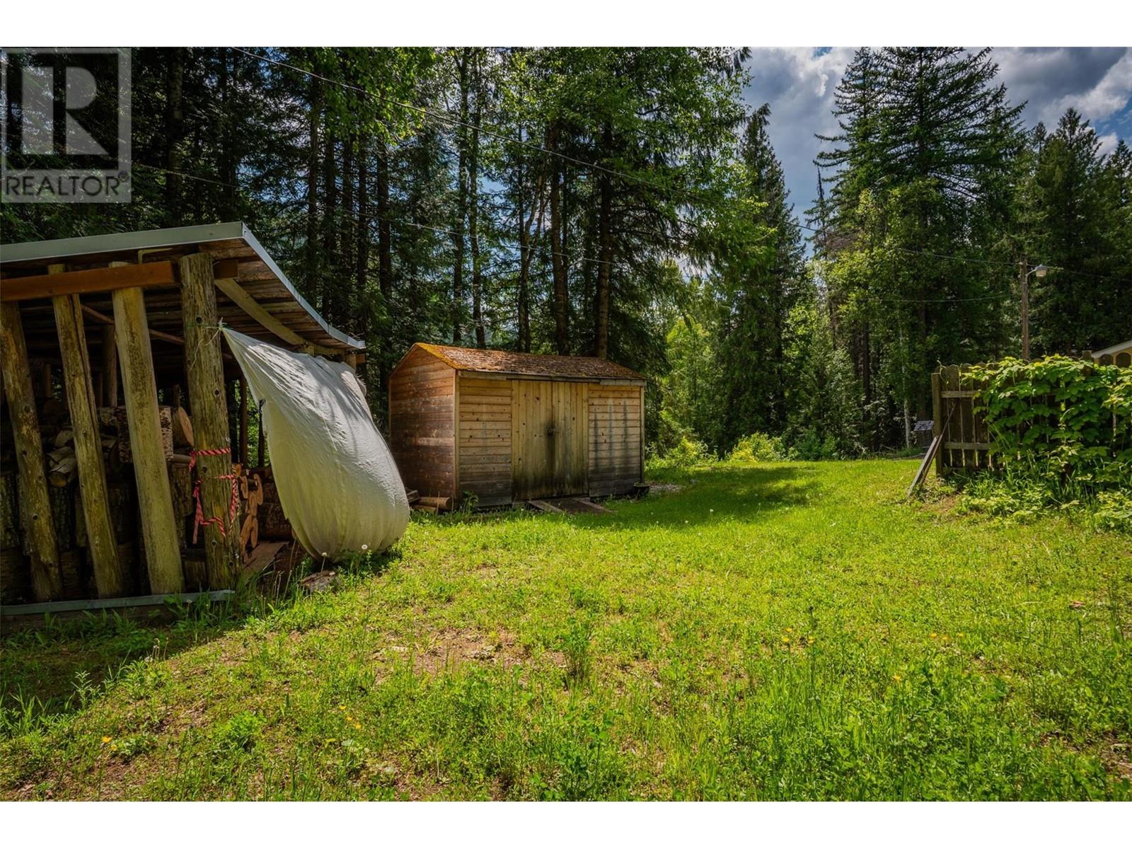 125 Beavervale Road, Ross Spur, British Columbia  V0G 1L1 - Photo 49 - 10351040