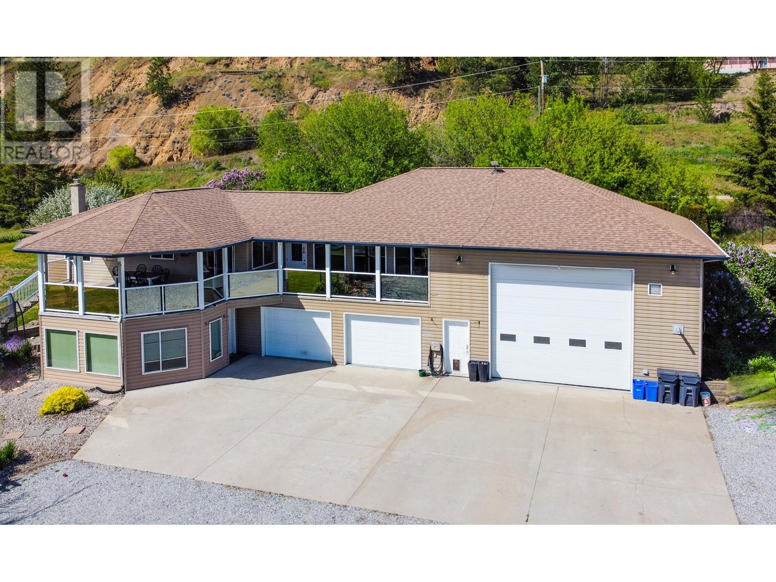4767 Grandview Flats N Road, Armstrong, British Columbia  V4Y 0P8 - Photo 12 - 10351193