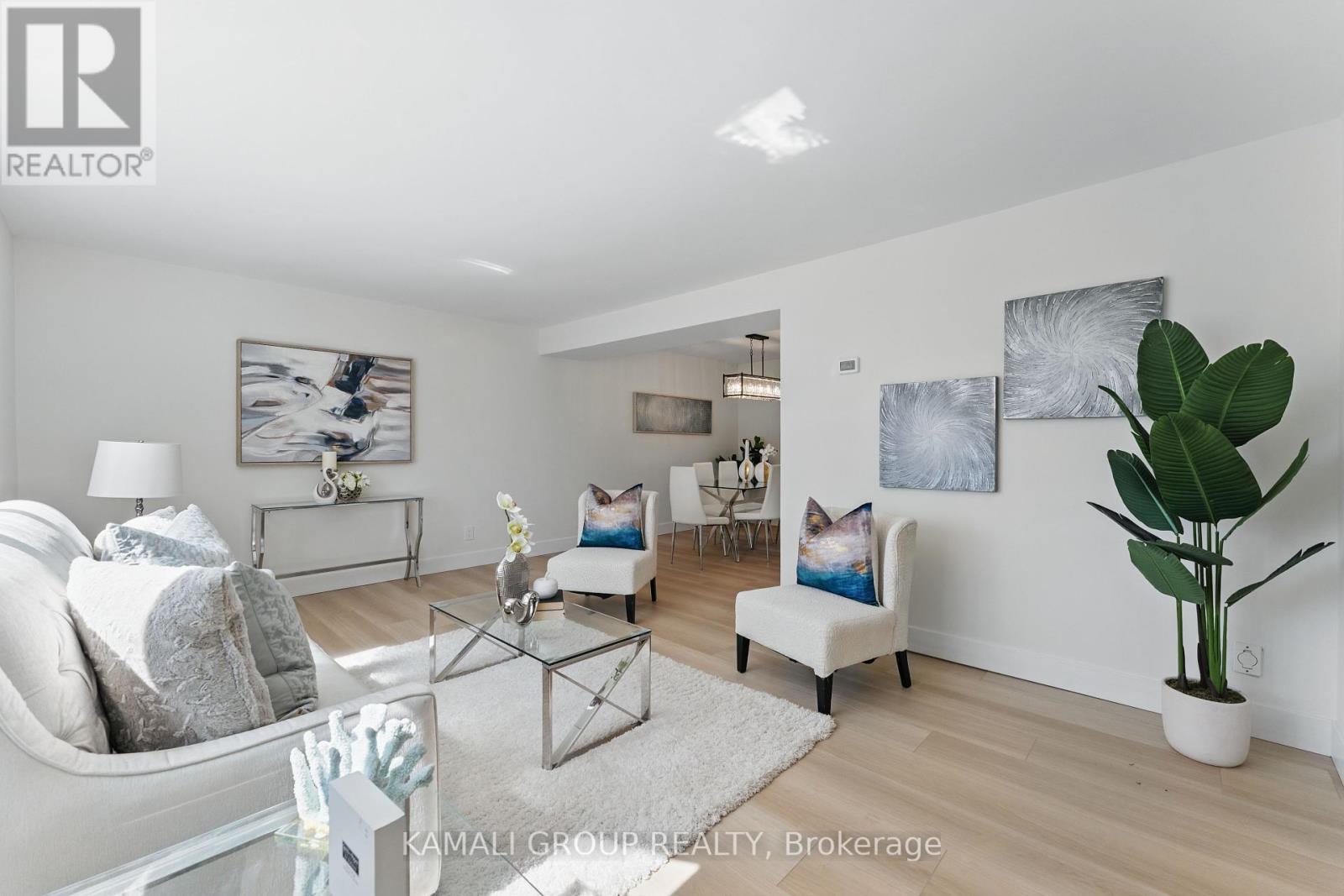 90 Euclid Avenue, Toronto, Ontario  M1C 1J9 - Photo 8 - E12203865