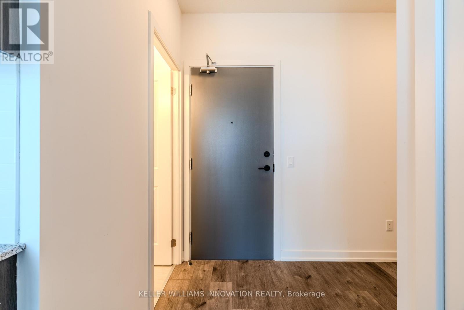 311 - 1010 Dundas Street E, Whitby, Ontario  L1N 2K2 - Photo 3 - E12203883