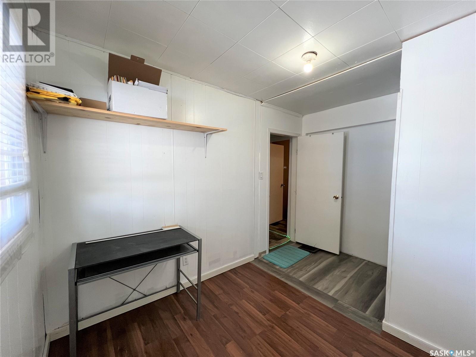 504 3rd Street W, Meadow Lake, Saskatchewan  S9X 1C9 - Photo 10 - SK008693