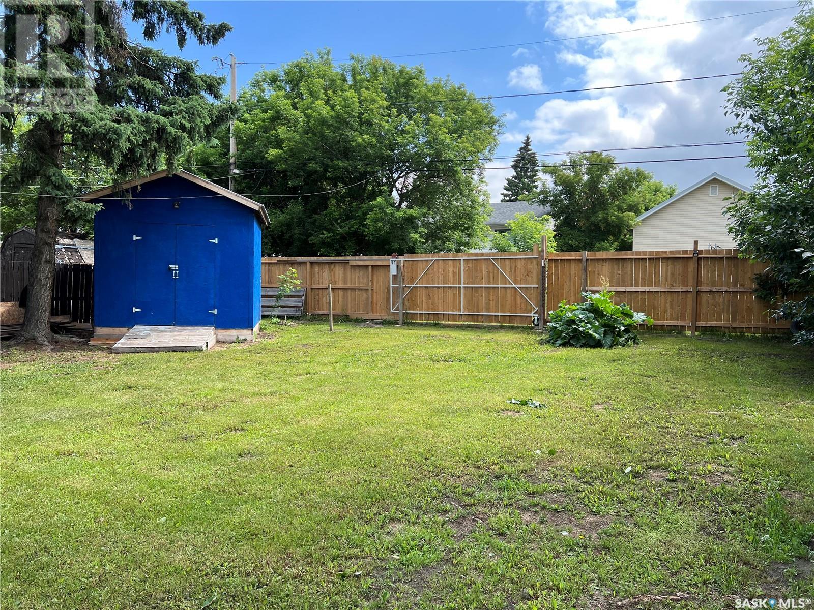 504 3rd Street W, Meadow Lake, Saskatchewan  S9X 1C9 - Photo 16 - SK008693