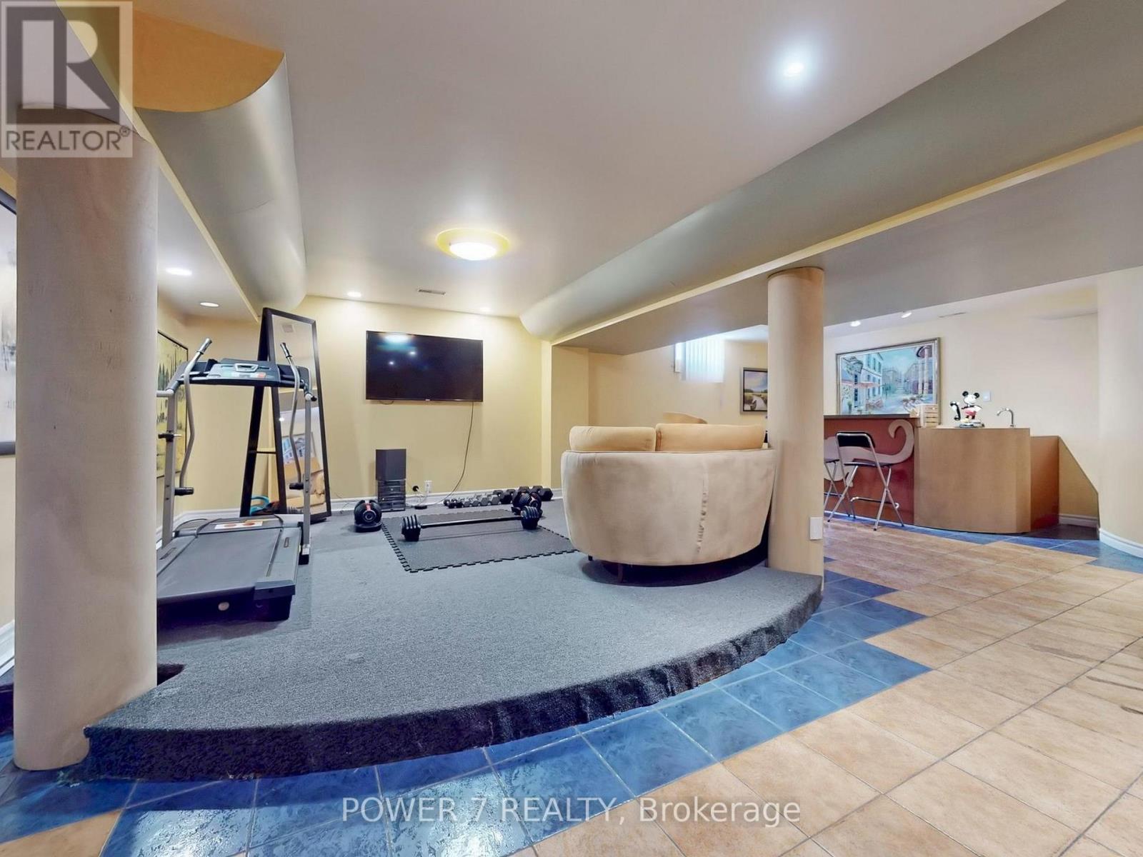94 Sutcliffe Crescent, Markham, Ontario  L6C 1X3 - Photo 35 - N12203856