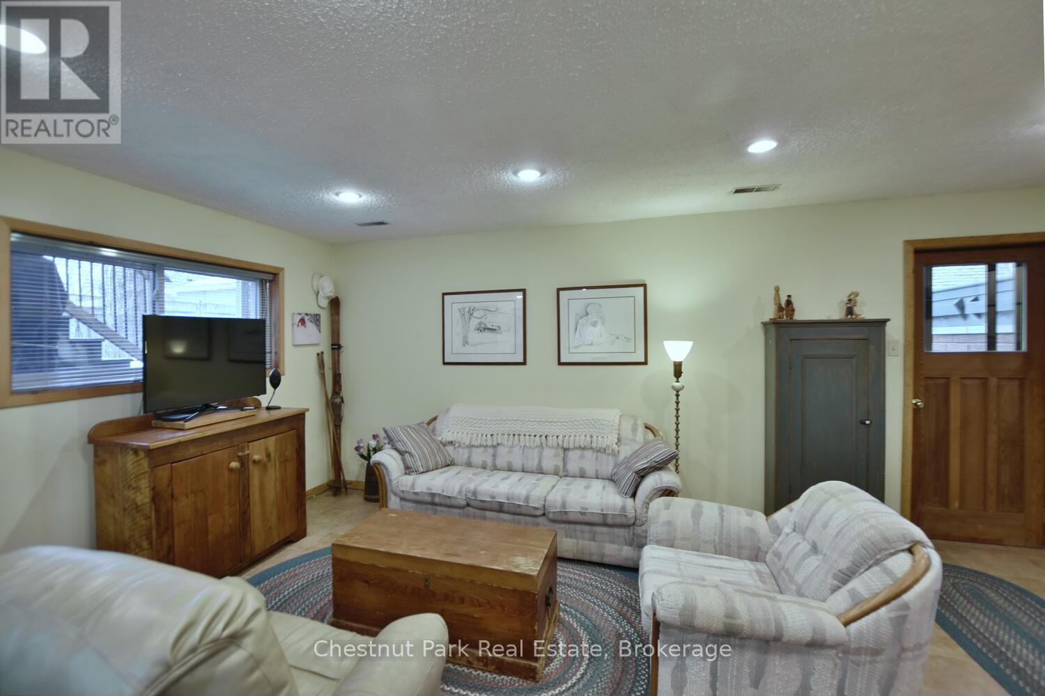 24 Ferguson Road, Collingwood, Ontario  L9Y 3A1 - Photo 20 - S12084128