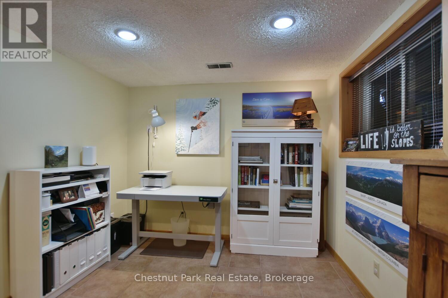 24 Ferguson Road, Collingwood, Ontario  L9Y 3A1 - Photo 22 - S12084128