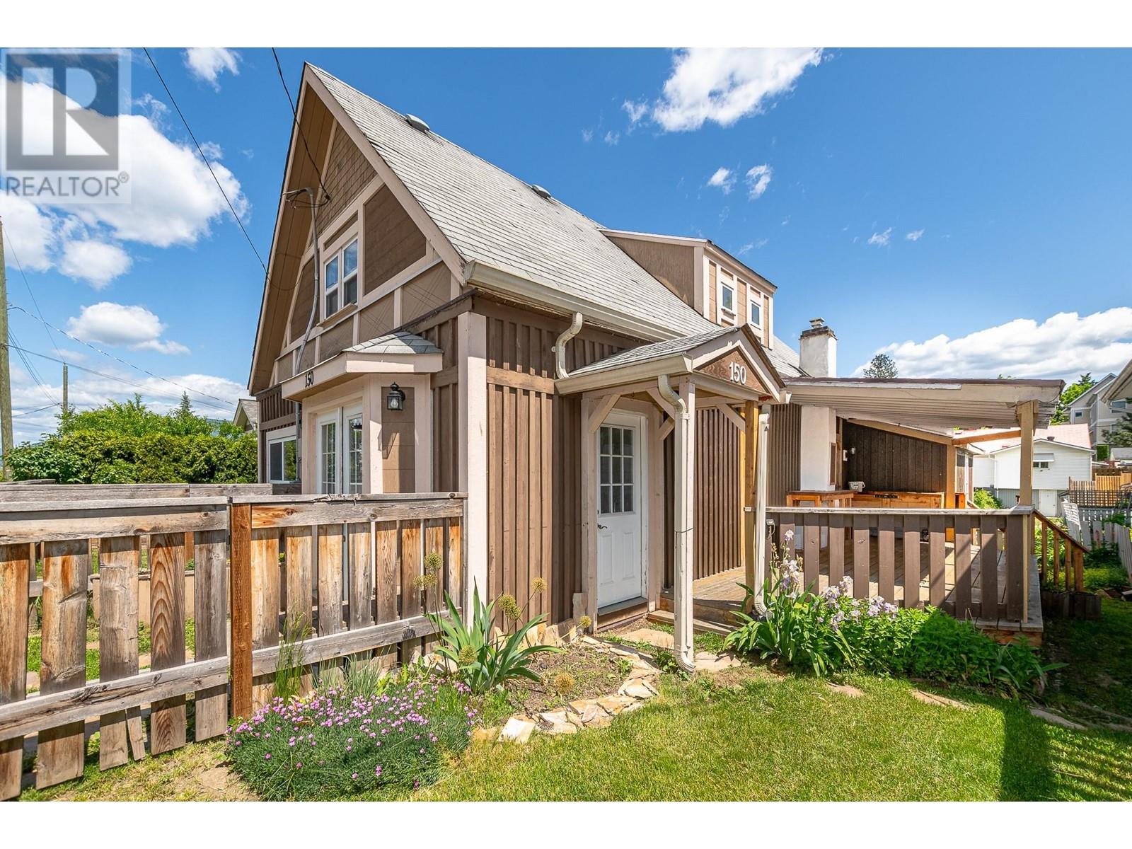 Property at 150 1 Street SE image 1