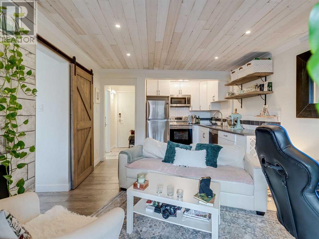 Property at 406, 104 24 Avenue SW image 1