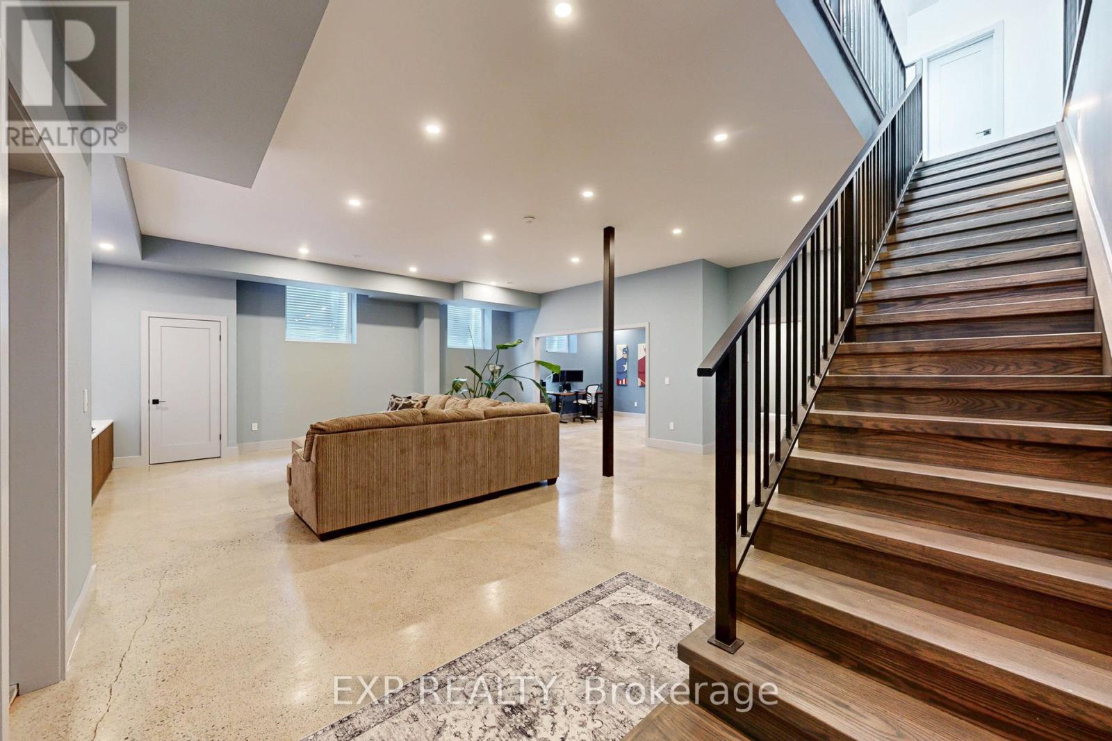 169 Euston Road, Burlington, Ontario  L7L 4V7 - Photo 31 - W12203839