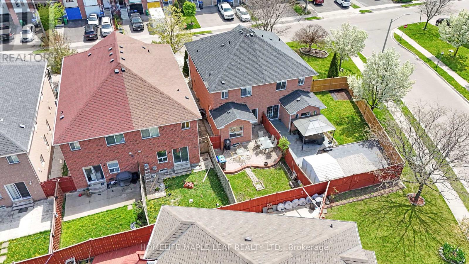 44 Wilmont Court, Brampton, Ontario  L6X 4Z6 - Photo 35 - W12203878
