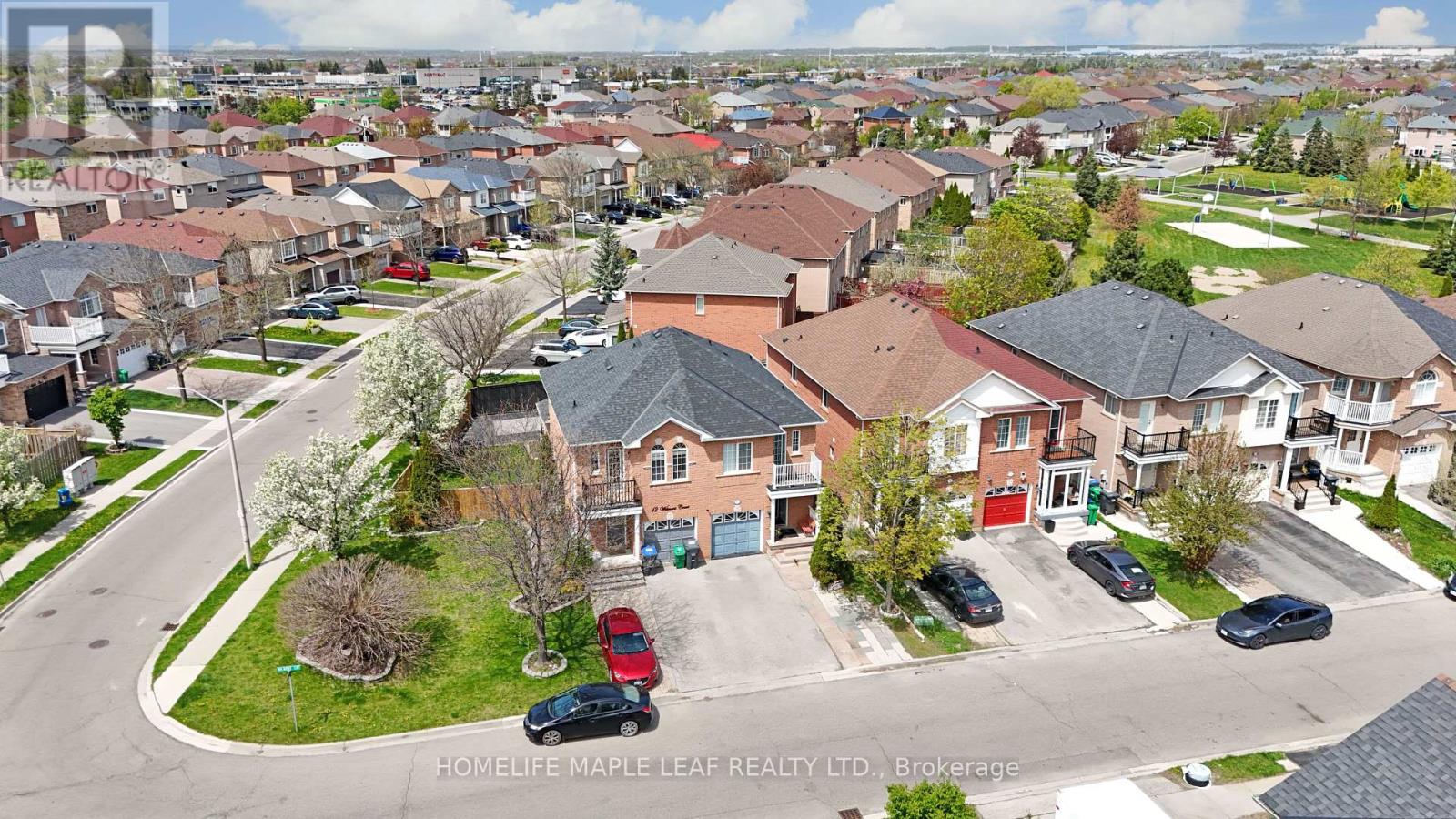 44 Wilmont Court, Brampton, Ontario  L6X 4Z6 - Photo 39 - W12203878