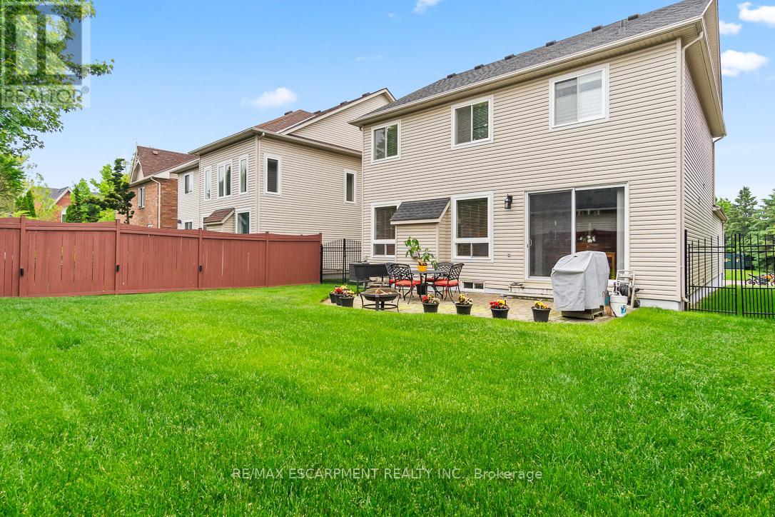 7107 Appletree Lane, Mississauga, Ontario  L5W 1W5 - Photo 38 - W12203896