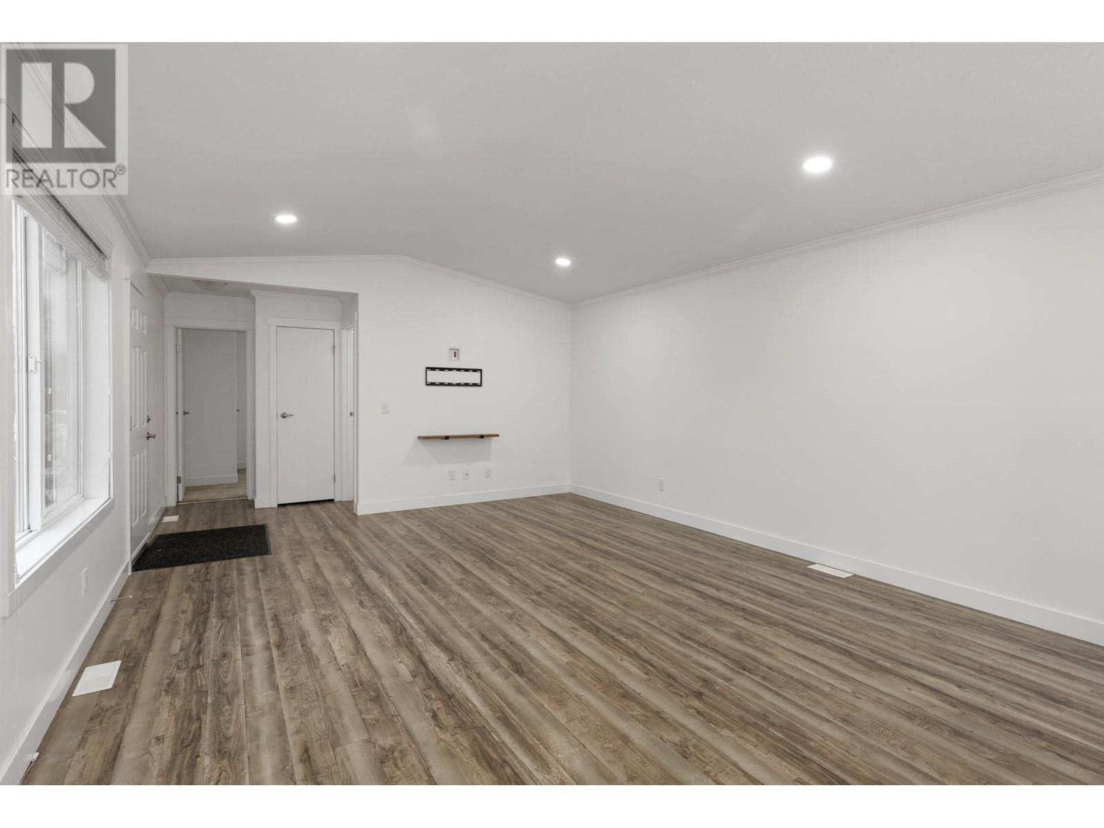 Property at 9020 Jim Bailey Road Unit# 148 image 4