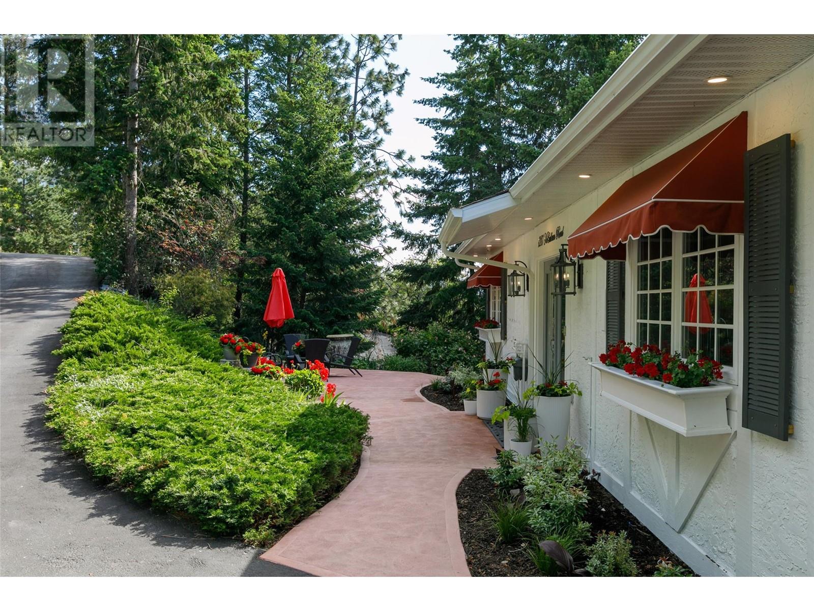 1287 Mccallum Road, West Kelowna, British Columbia  V1Z 2T9 - Photo 2 - 10351247