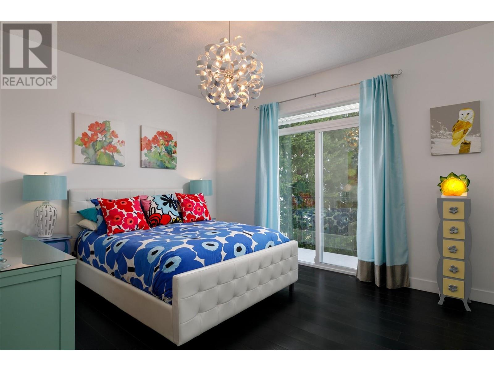 Property at 1287 McCallum Road image 3
