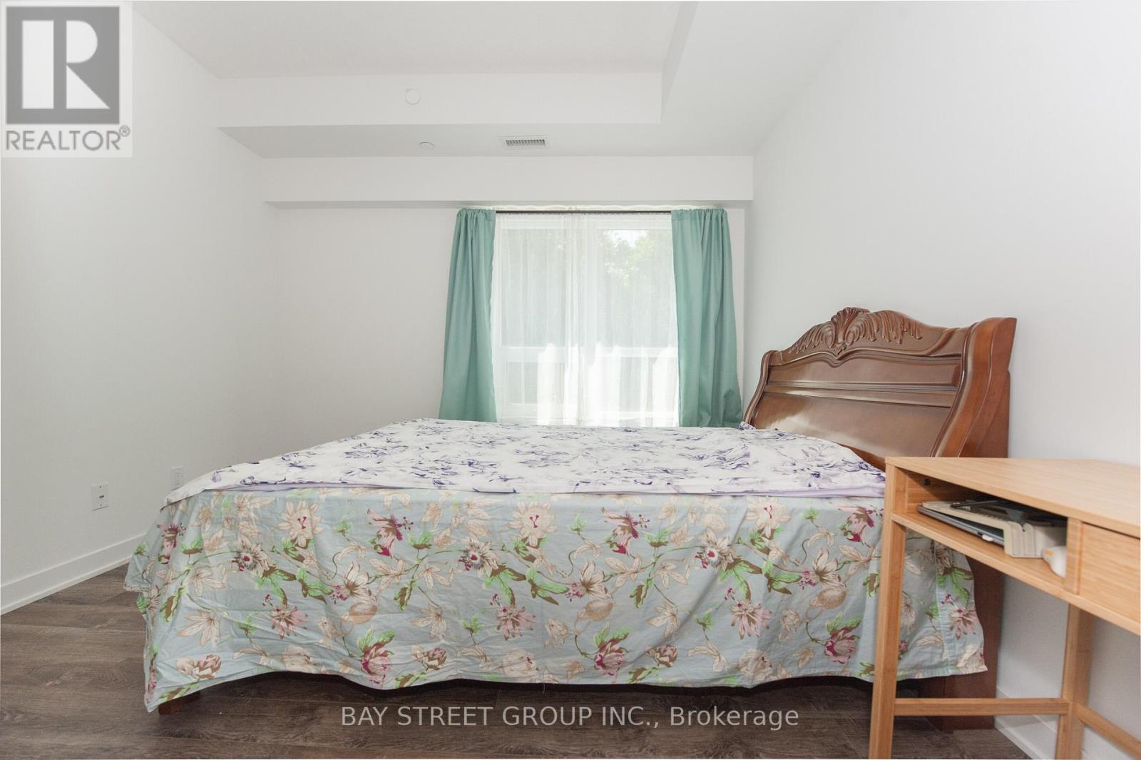 Property at 16 MARKLE CRESCENT image 5