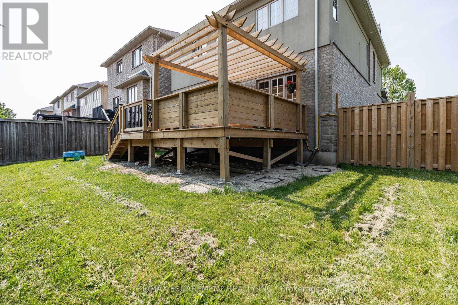 4 Bankfield Crescent, Hamilton, Ontario  L8J 0B9 - Photo 48 - X12203861