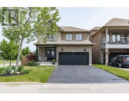 4 BANKFIELD CRESCENT, Hamilton, Ontario
