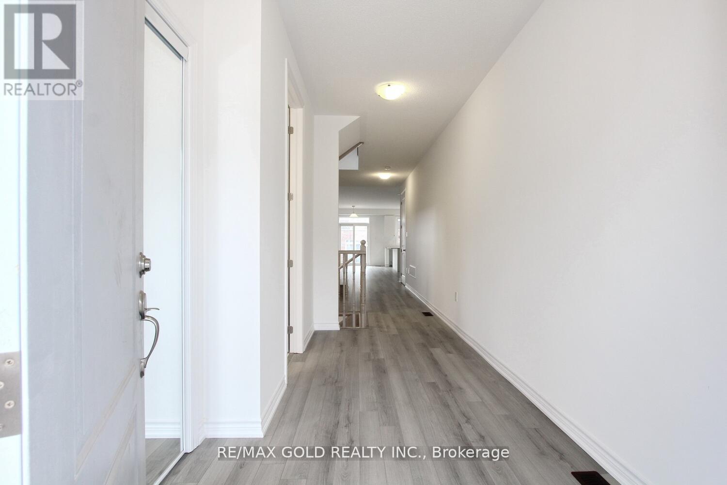 127 Molozzi Street, Erin, Ontario  N0B 1T0 - Photo 7 - X12203876