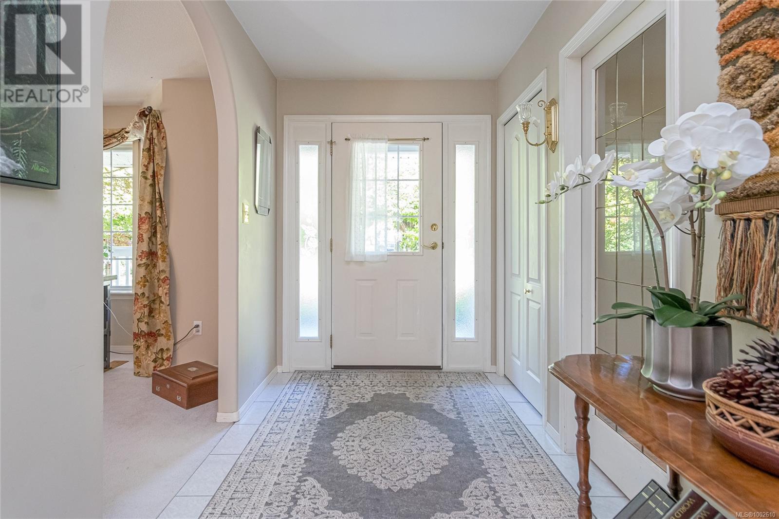 Property at 2050 Bel Oak Dr image 3