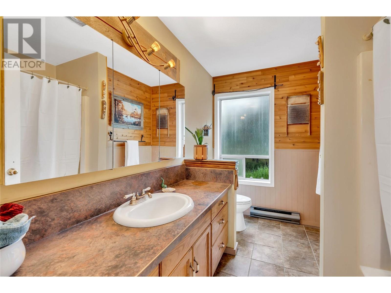 100 Mountain View Drive, Summerland, British Columbia  V0H 1Z8 - Photo 13 - 10351177