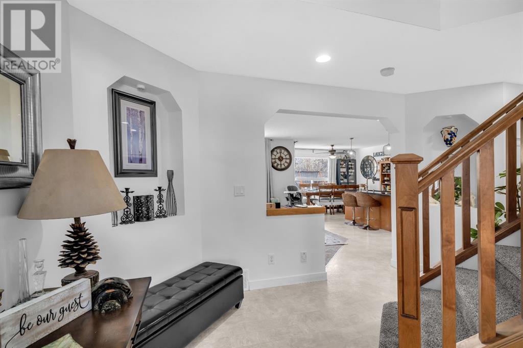 Property at 373 brightonstone Green SE image 5