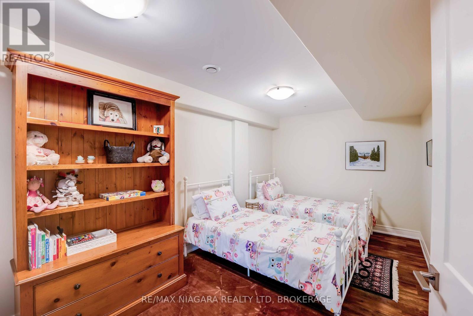 28 Ridgeview Crescent, Niagara-On-The-Lake (St. Davids), Ontario  L0S 1J1 - Photo 34 - X12203928