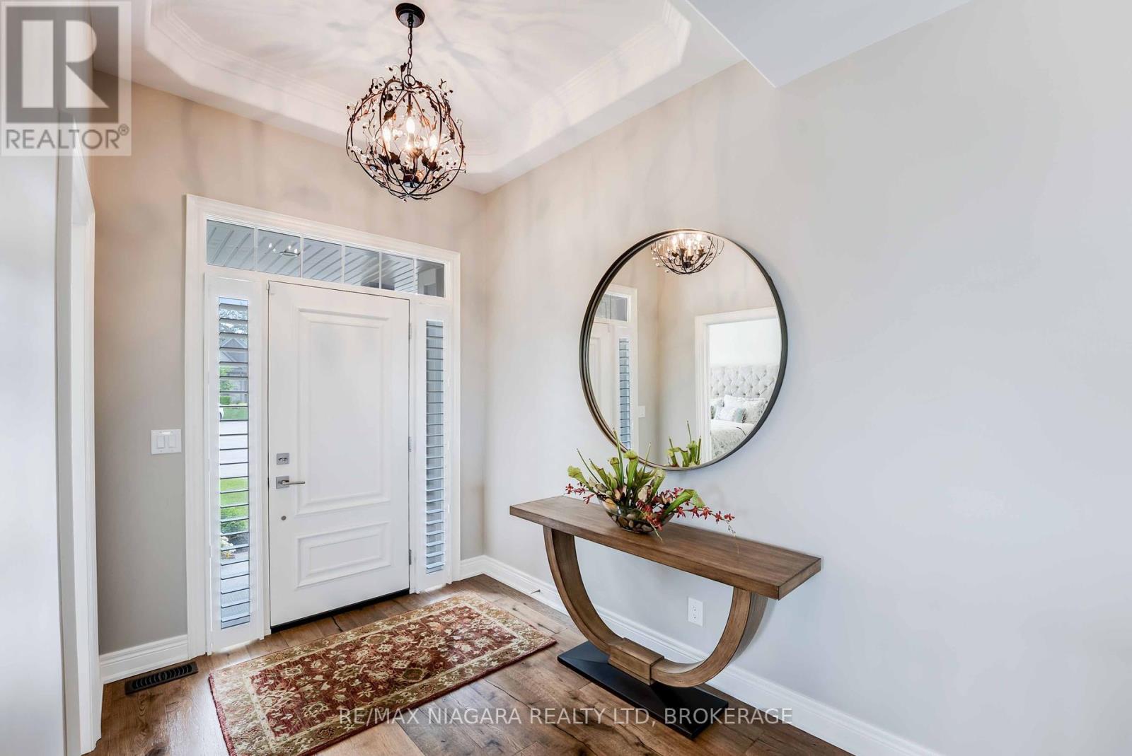 28 Ridgeview Crescent, Niagara-On-The-Lake (St. Davids), Ontario  L0S 1J1 - Photo 6 - X12203928