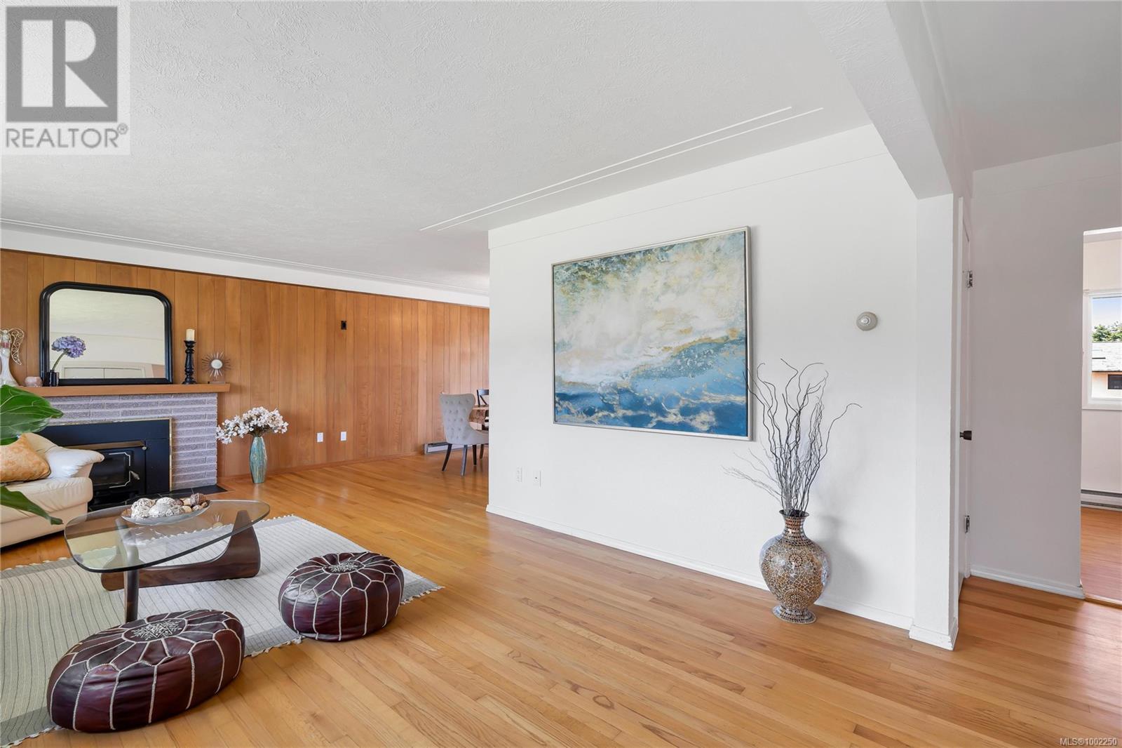 Property at 1720 Earlston Ave image 5