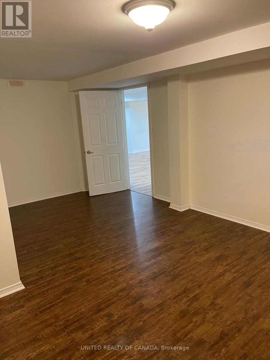 23 Bradgate Drive, Markham, Ontario  L3T 6V3 - Photo 15 - N12190665