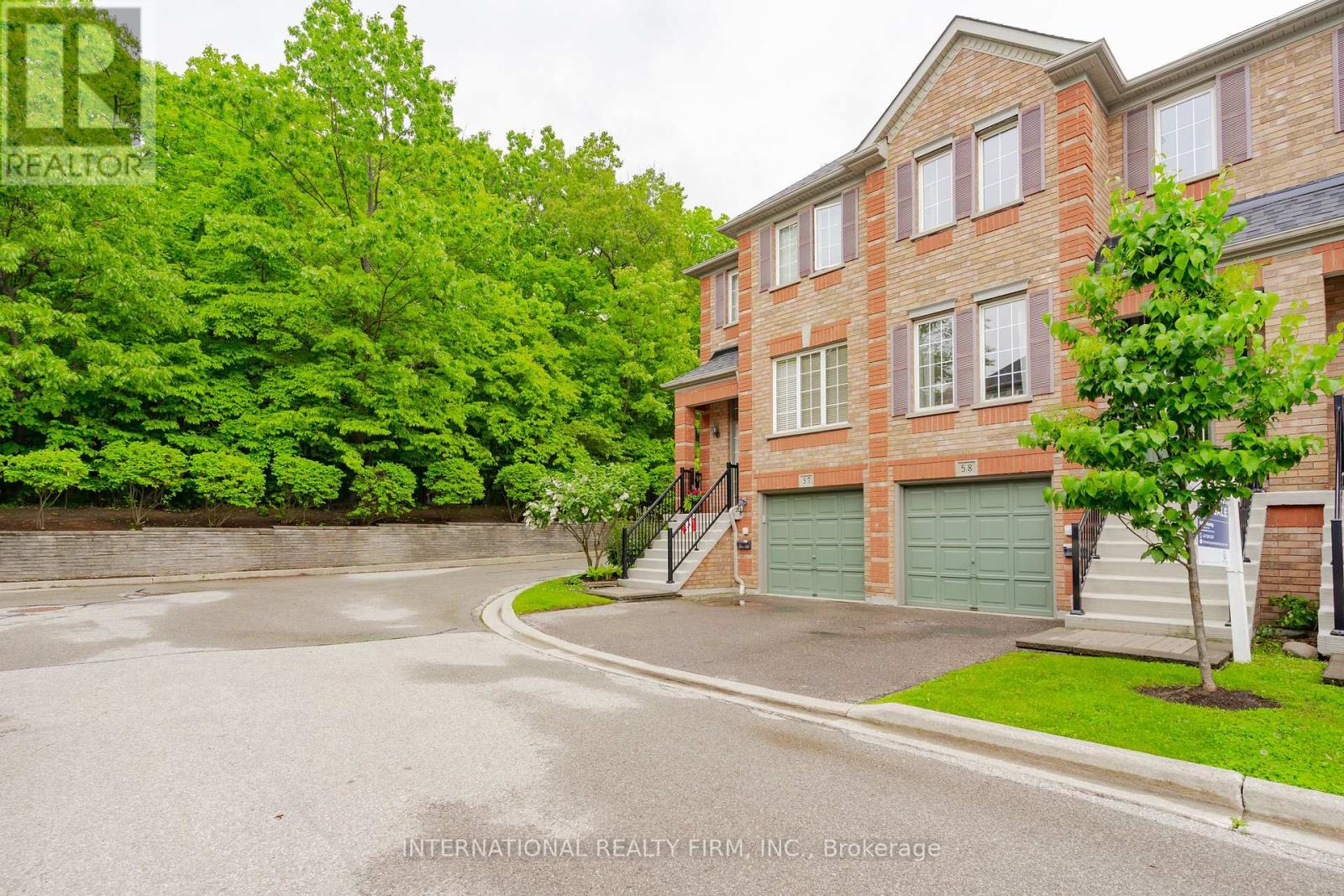58 - 5530 Glen Erin Drive, Mississauga, Ontario  L5M 6E8 - Photo 2 - W12203763