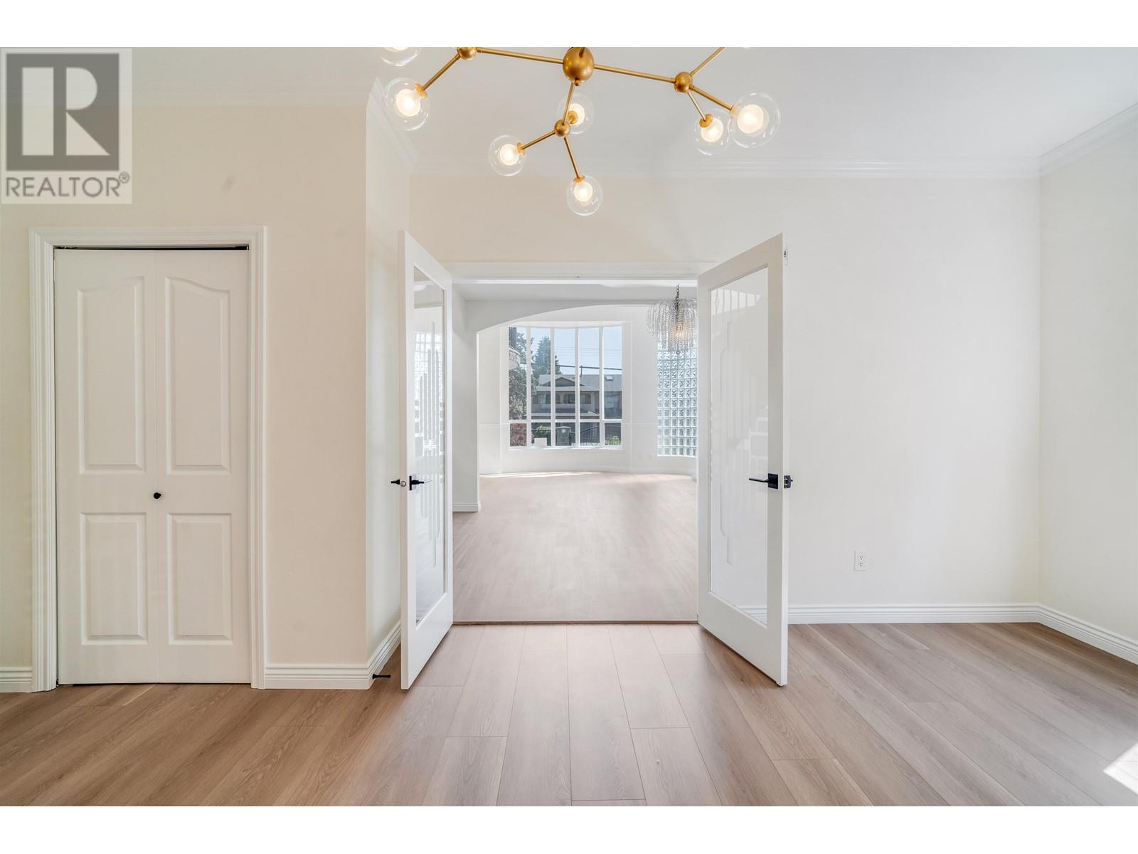 639 Chapman Avenue, Coquitlam, British Columbia  V3J 4A2 - Photo 12 - R3012517