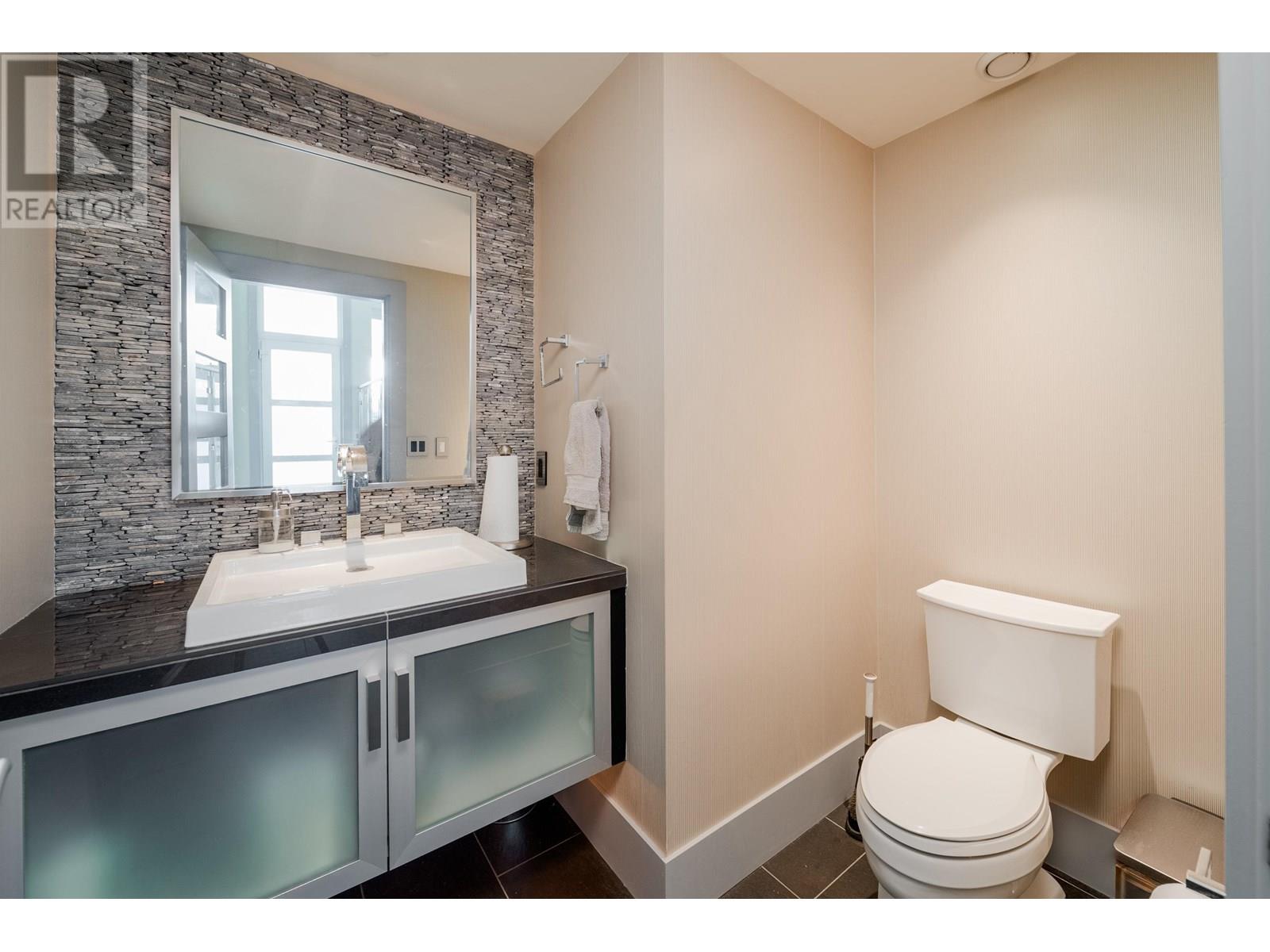 4371 Puget Drive, Vancouver, British Columbia  V6L 2V7 - Photo 13 - R3012532
