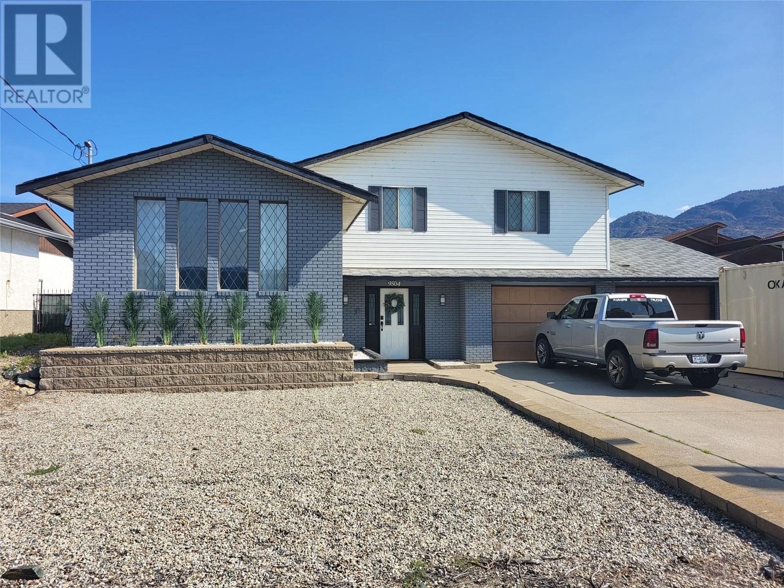 9504 HUMMINGBIRD Lane, Osoyoos, British Columbia