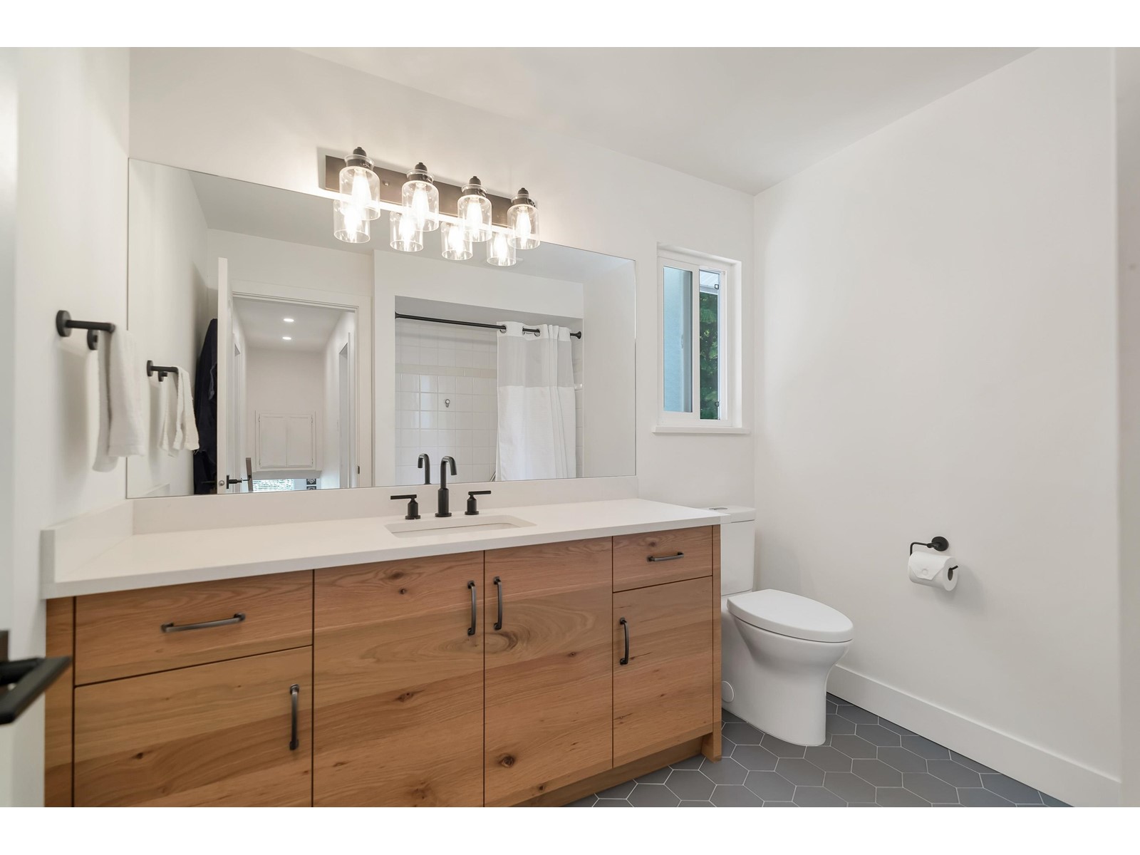 34502 Blatchford Way, Abbotsford, British Columbia  V2S 5J8 - Photo 14 - R3012184
