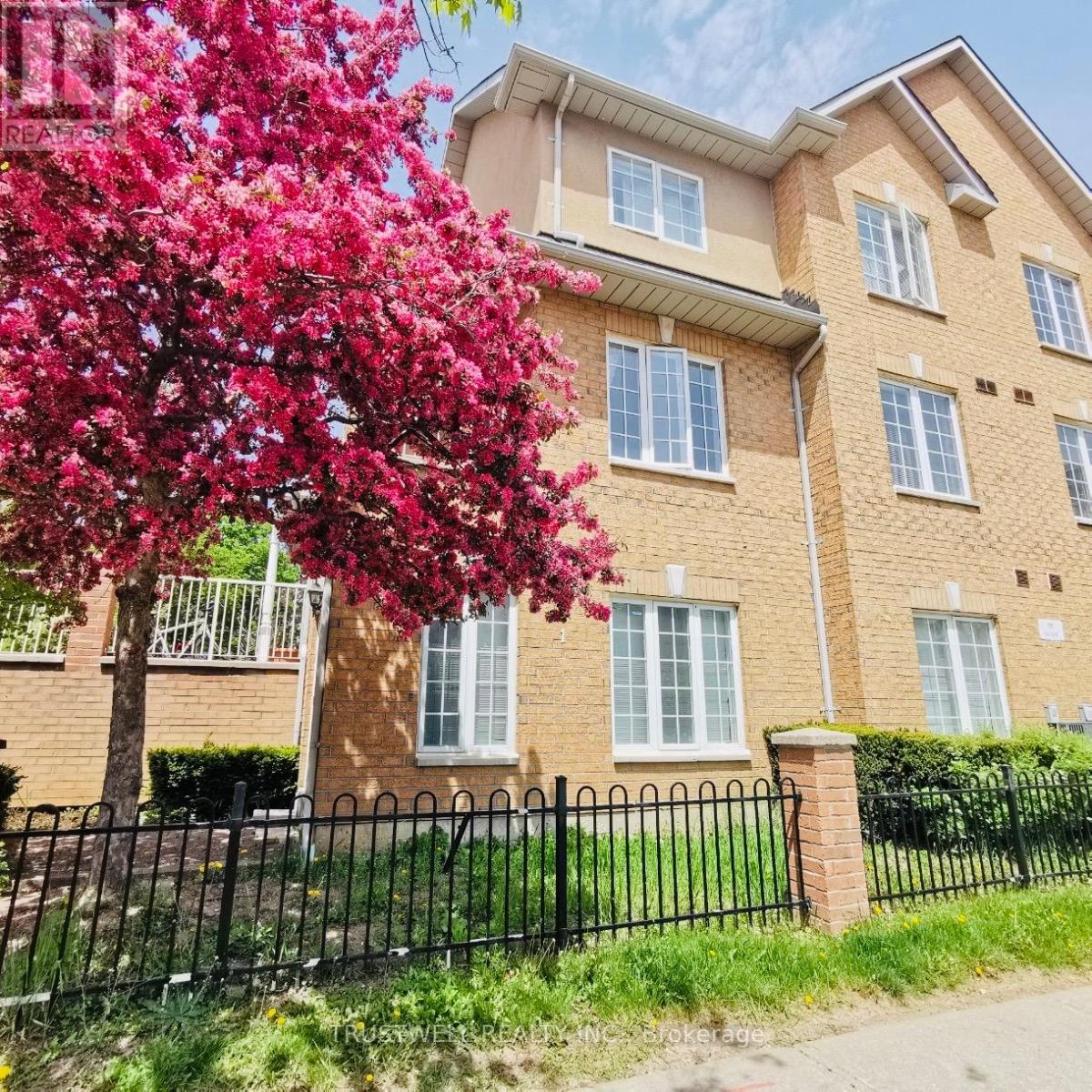 Property at 1 - 16 COX BOULEVARD image 3