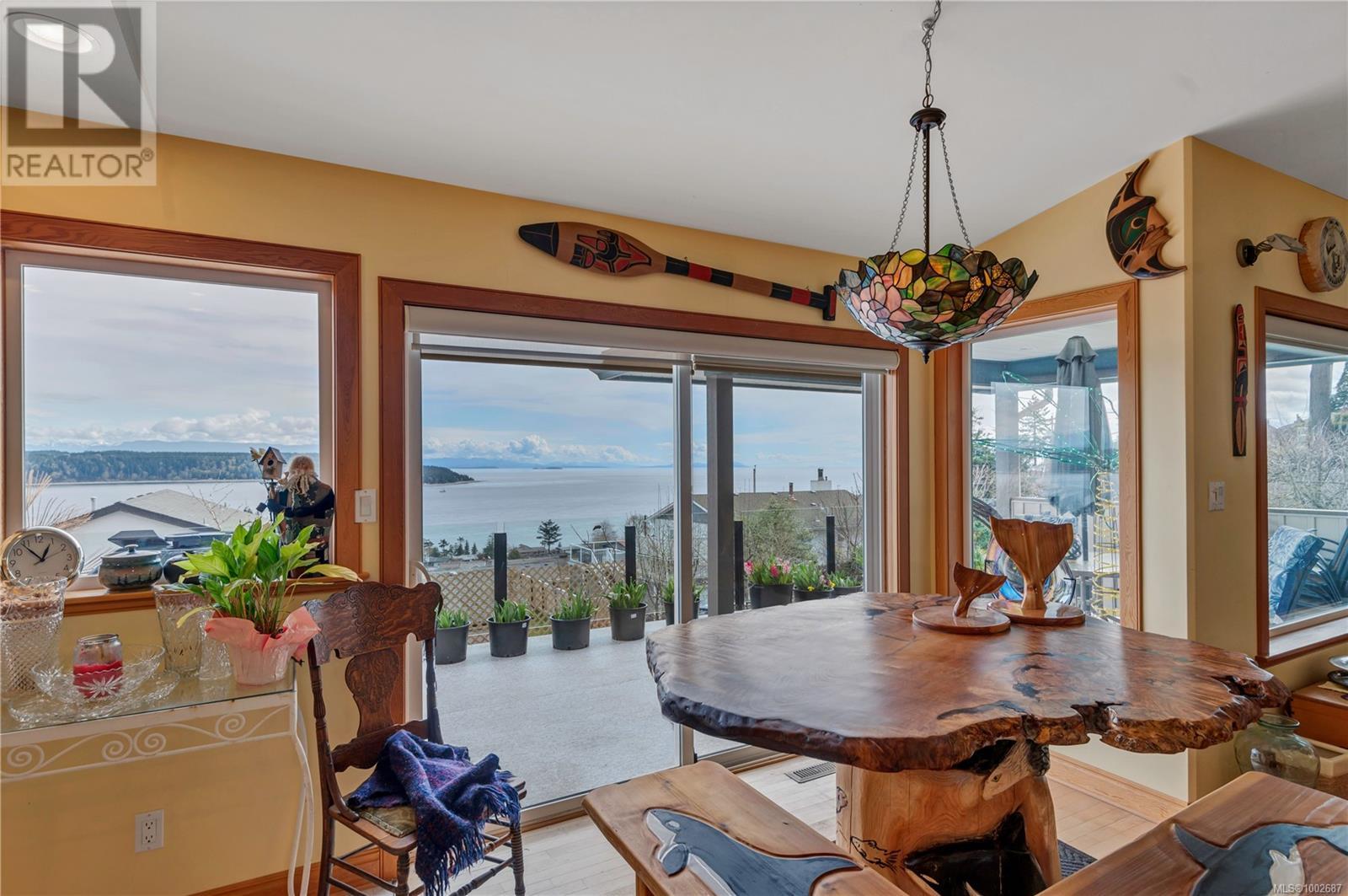 253 Alder St S, Campbell River, British Columbia  V9W 2M9 - Photo 3 - 1002687