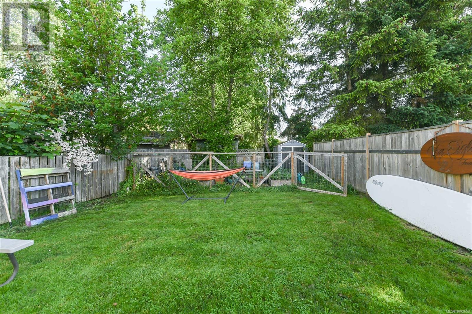 A 2258 Tull Ave, Courtenay, British Columbia  V9N 7P6 - Photo 4 - 1002659