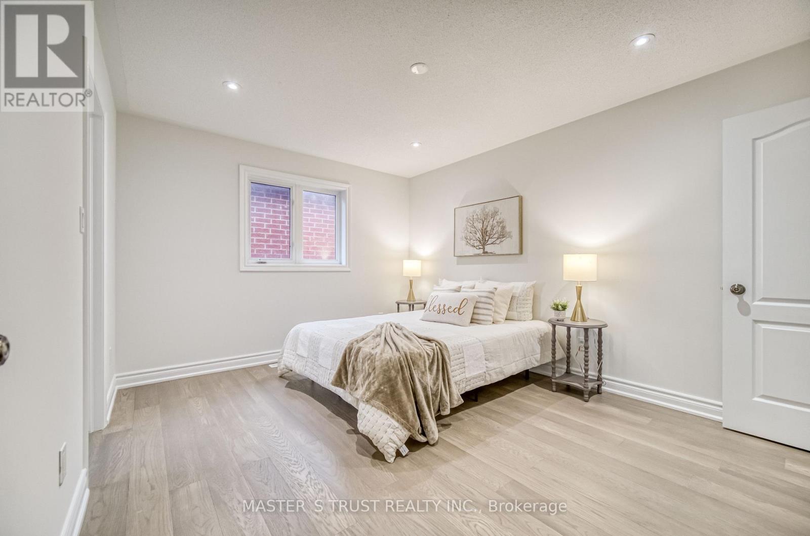 76 Mynden Way, Newmarket, Ontario  L3X 3A9 - Photo 25 - N12203907