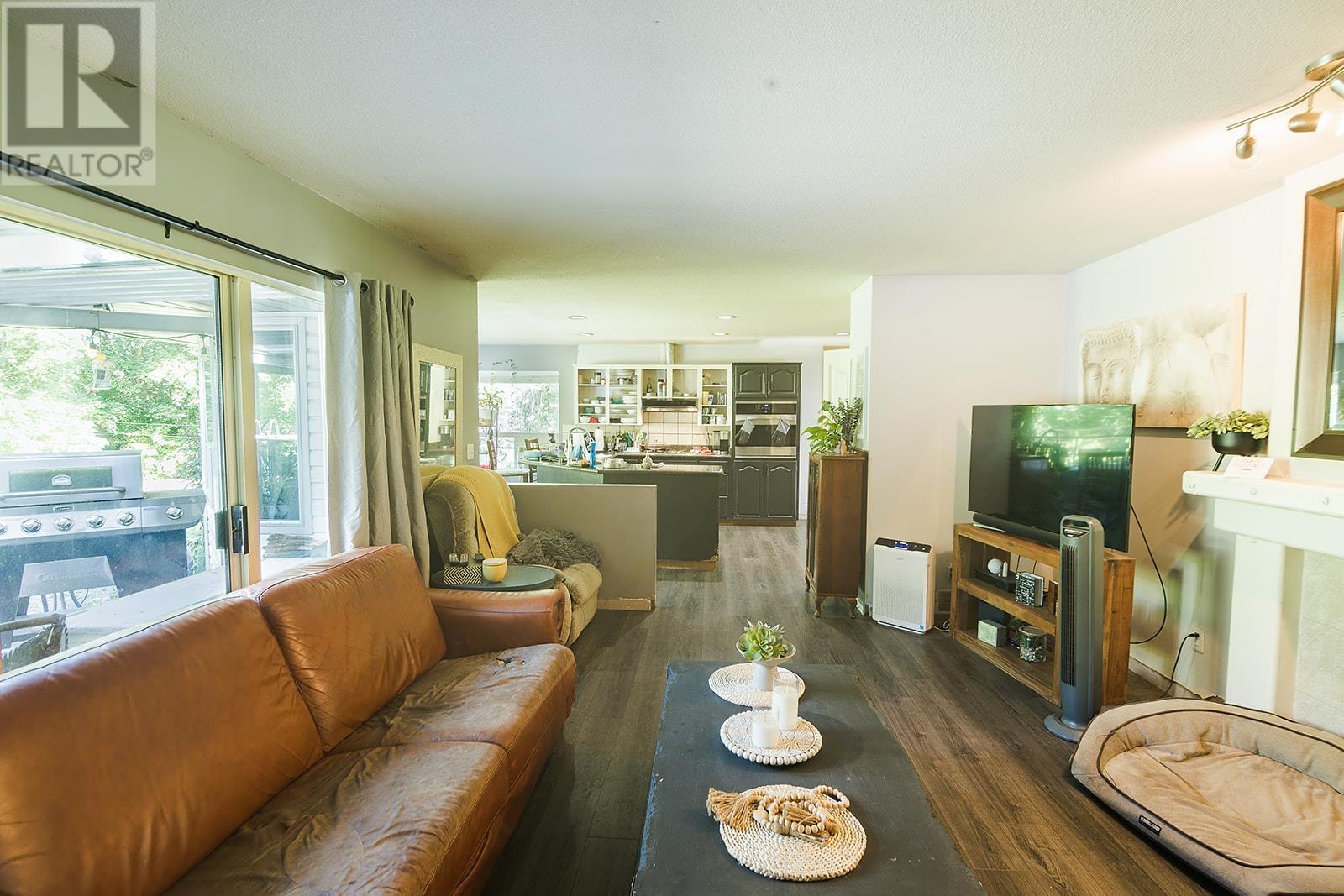 Property at 12486 256TH STREET image 4