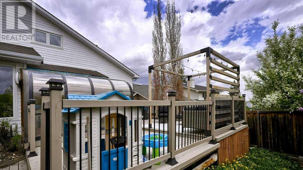 85 Stradwick Rise Sw, Calgary, Alberta  T3H 1G7 - Photo 42 - A2222977