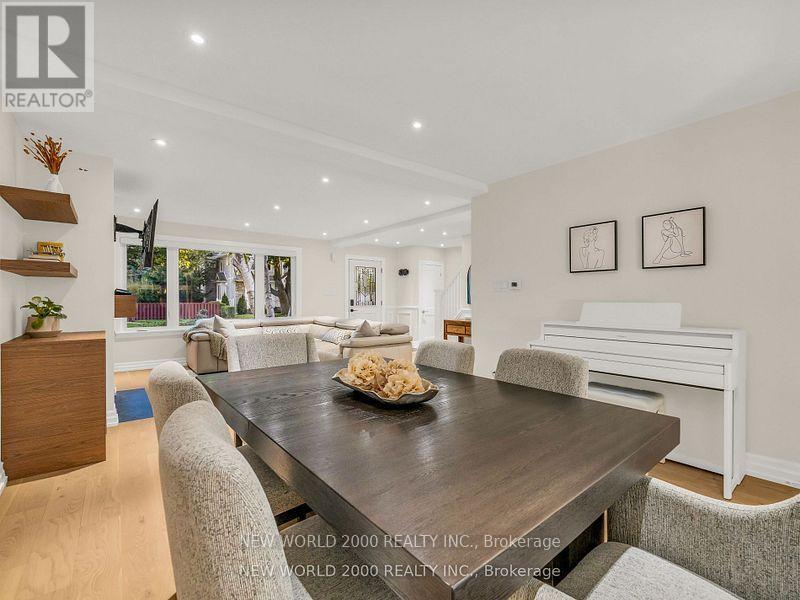 32 Edwalter Avenue, Toronto, Ontario  M8Y 1Z3 - Photo 10 - W12203924