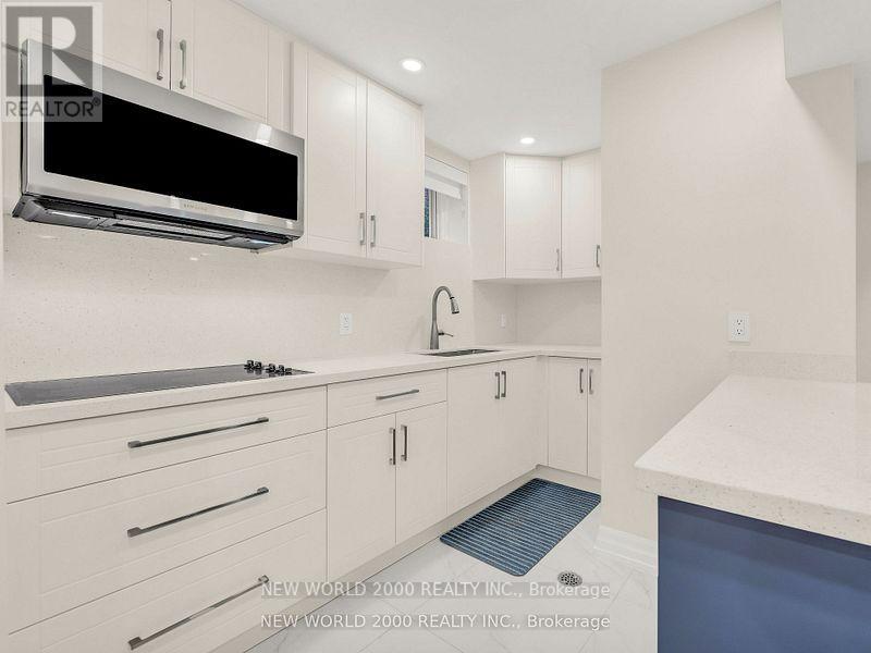 32 Edwalter Avenue, Toronto, Ontario  M8Y 1Z3 - Photo 27 - W12203924