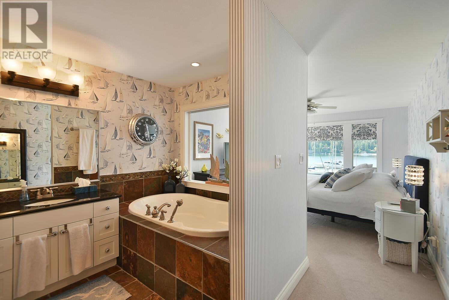 52 4622 Sinclair Bay Road, Garden Bay, British Columbia  V0N 1S1 - Photo 21 - R3012513