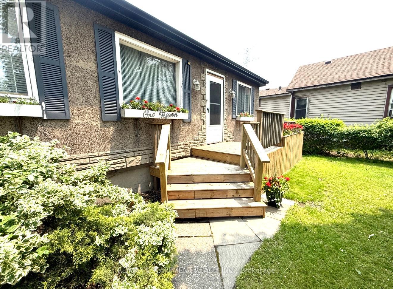 115 Beach Boulevard, Hamilton, Ontario  L8H 6V8 - Photo 5 - X12203910