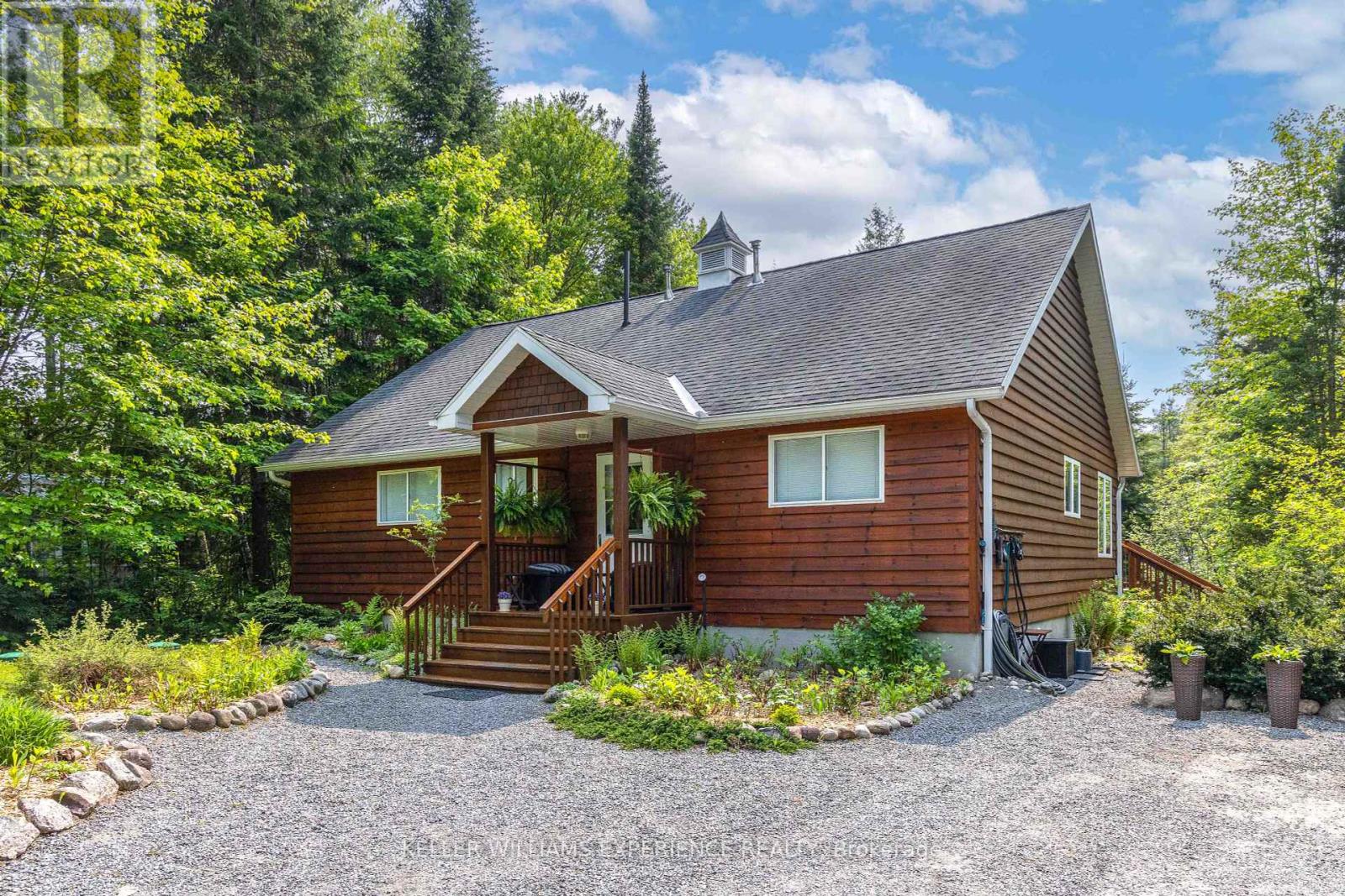 1065 Forrester Trail, Bracebridge, Ontario  P1L 1W9 - Photo 2 - X12203920