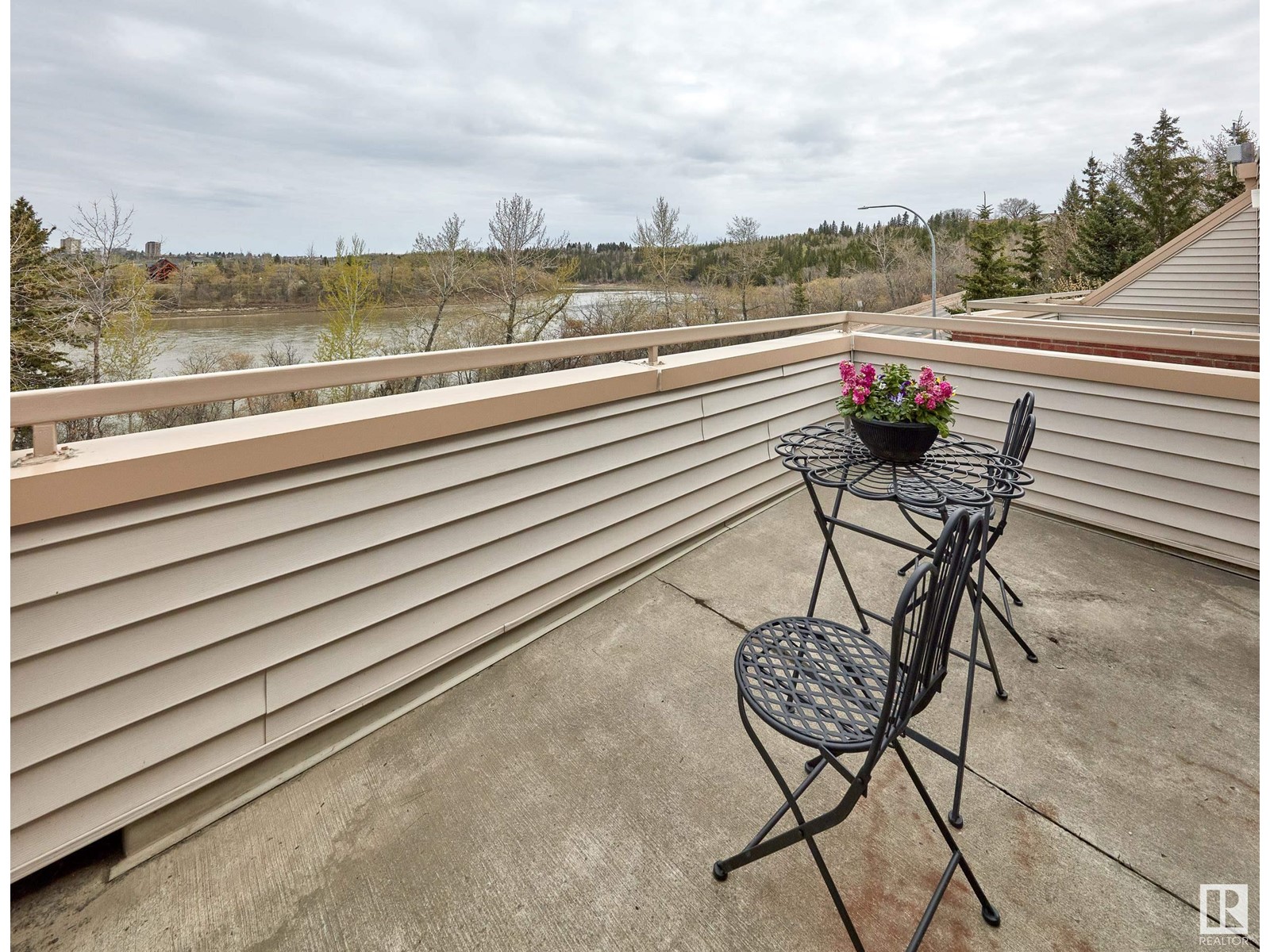 9021 98 Av Nw, Edmonton, Alberta  T6C 4P2 - Photo 40 - E4434673